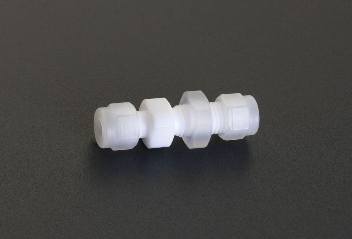 ●チューブサイズ:6mm●最高圧力（23°C時）:0.8MPa●材質:ボディ:フッ素樹脂（PTFE）、ナット:フッ素樹脂（ECTFE）●最高使用温度:100°C●適応チューブ:PFA・PTFEテフロン樹脂チューブ耐薬品性セッティングが簡単。(特殊工具を用いないで施工が可能、テーパー収縮シール方式)000012206481 HD　