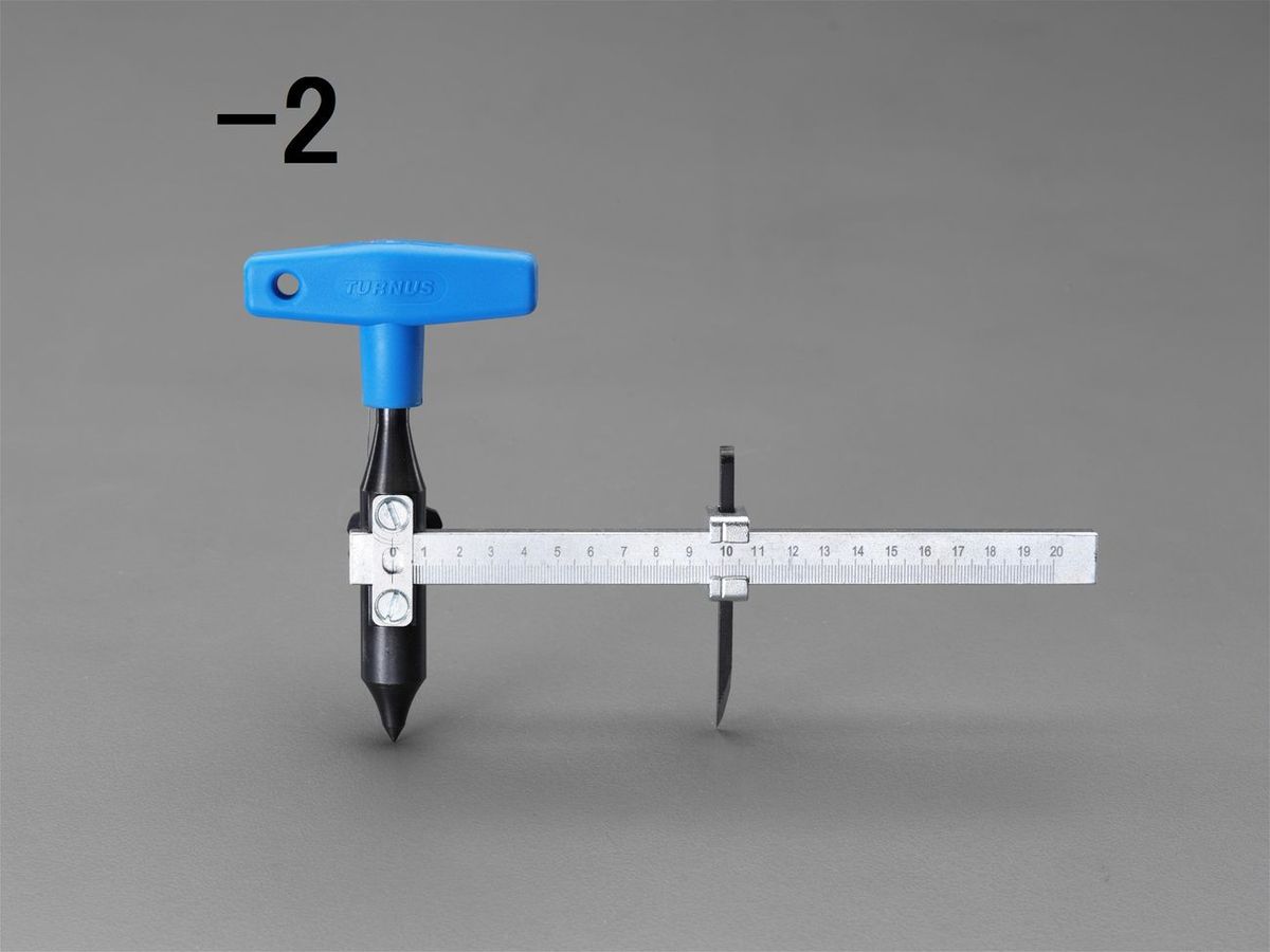 能力：φ40から400mm高さ：155mm重量：550g材質：スチール用途：ゴム、革、プラスチックなどのシール作りに樹脂製グリップ付目盛付調整可能なシングルカッタータイプ000012003505楽天 HD店　