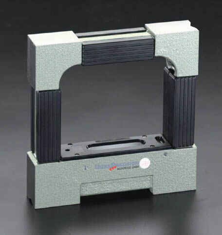 ●感度…0.01mm/m●サイズ(mm)…300×300×40ハウジングは鋳鋼製木箱入000012048832楽天 HD店　