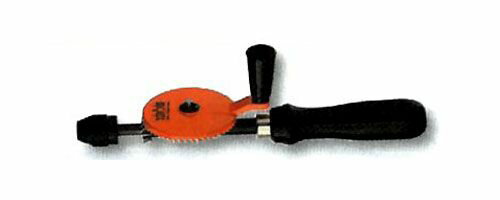 ●チャック能力…φ6mm●全長…235mm●重量…350g●材質…フレーム：メタル、ハンドル：木ハンドクランクハンドル：プラスチック電気が要らないハンドドリル小規模掘削用です。000012240325楽天 HD店　