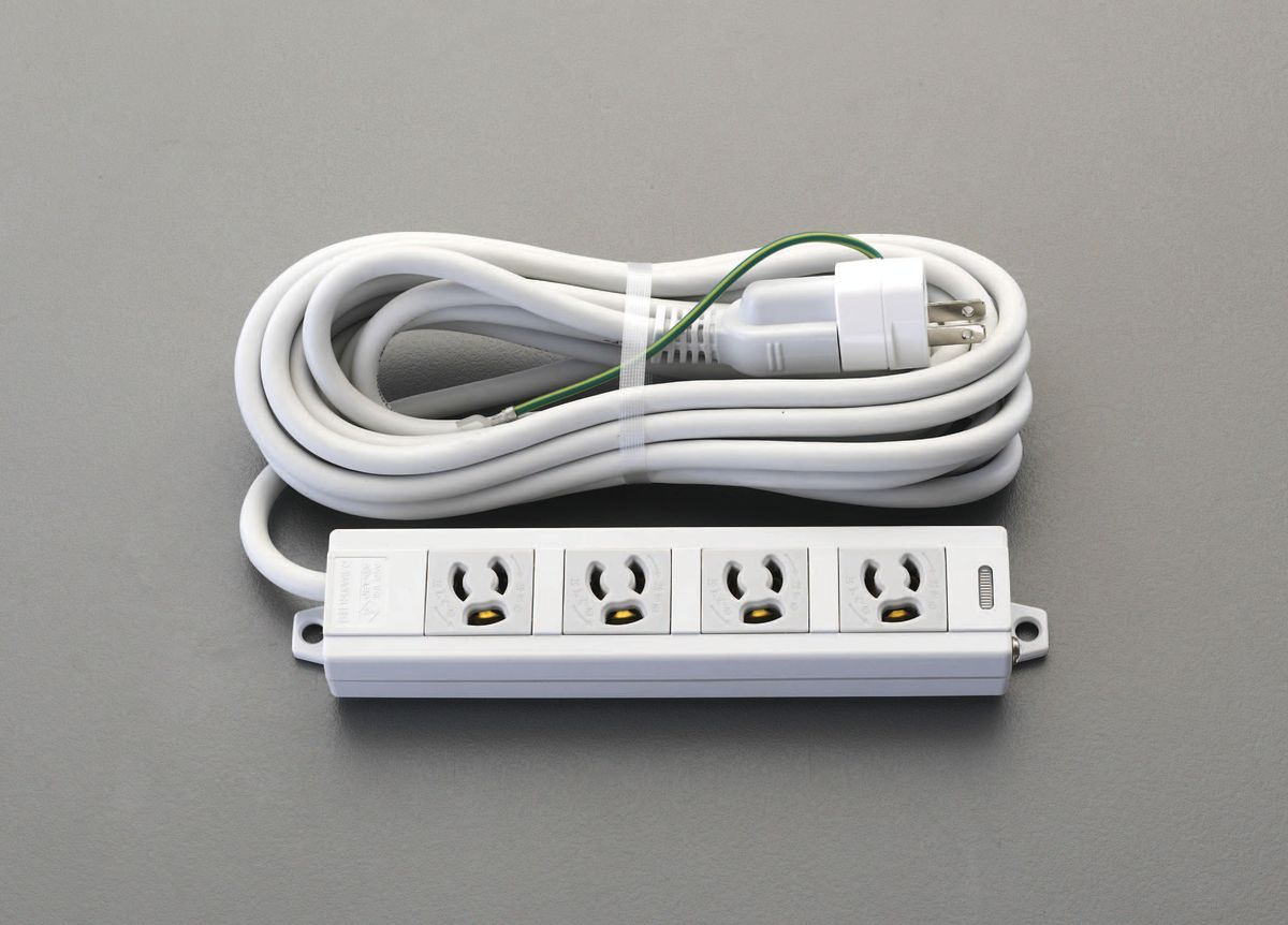 ●コード長:5.0m●定格:15A・125V(1500W)●コンセント数:2P接地式4個口●プラグ:2P接地式(2P変換アダプター付)●コード:二重被覆の安全構造●サイズ:200(W)mm×45(D)mm×29.6(H)mm●重量:860g抜け止め機構付裏面の強力マグネットで、スチール面にしっかり固定できます。000012234578楽天 HD店　