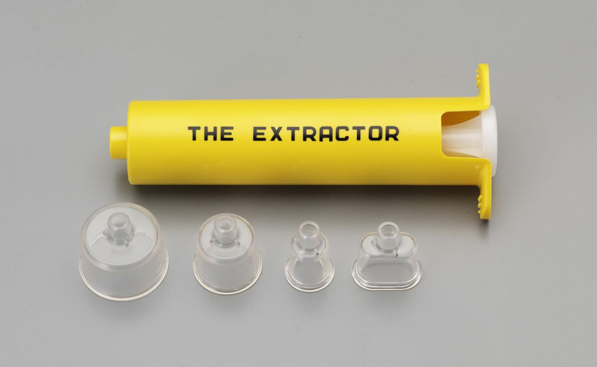 ●吸引器サイズ:49×118mm●材質:吸引器:ABS樹脂、吸引カップ:プラスチック、ケース:強化ポリスチレン吸引カップ4サイズ付傷口から蛇の毒液や毒針を吸い出します。傷口のサイズに合わせてカップが選べます。000012261285楽天 HD店　