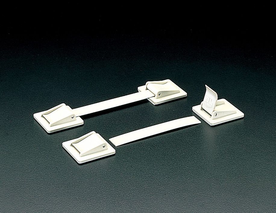 対象物重量：90kgまで粘着面サイズ：45.5X47.3mmベルト長：127mm入数：2個000012256913 HD　