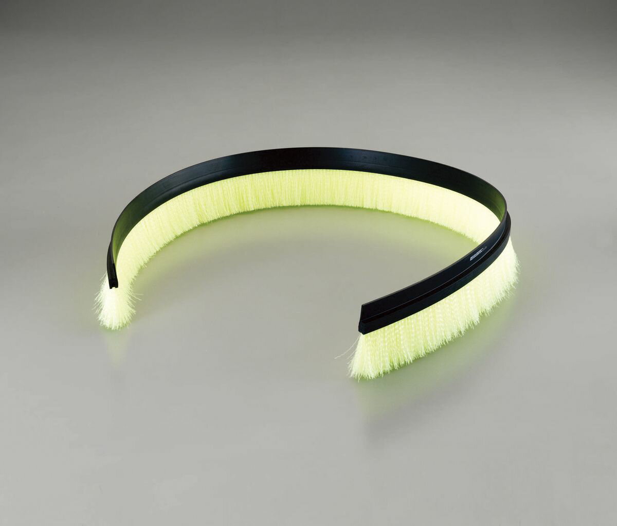 【メーカー在庫あり】 エスコ ESCO 25mmx1.0m シールブラシ PP/黄 000012218426 HD店