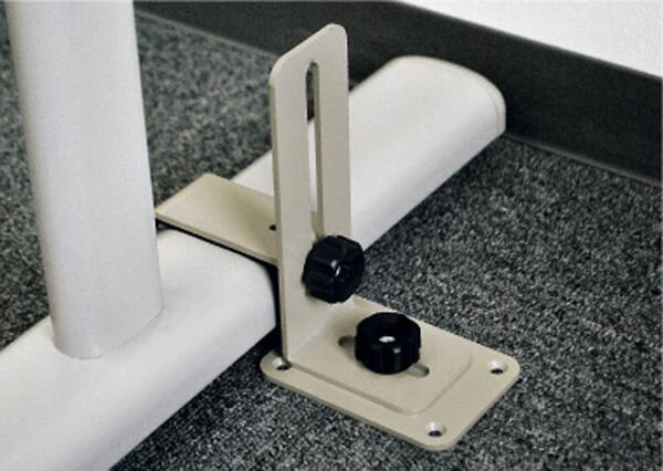 【メーカー在庫あり】 EA979CD-1 エスコ ESCO 70x150x184mm 転倒防止金具(ホワイトボード用)