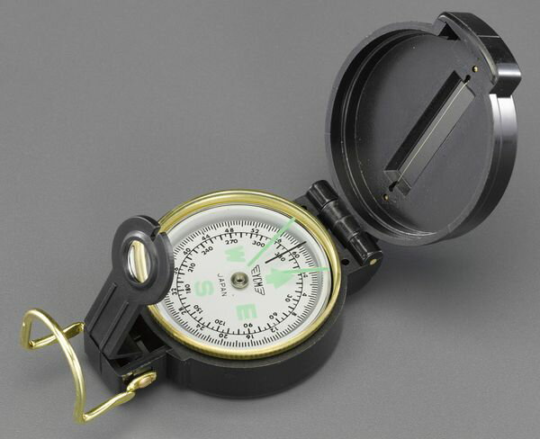 オイル式表示径：φ48mmサイズ：φ56×27mmボディ：ABS樹脂度数盤英文字東西南北は夜光になっているので、暗闇でも方向が分かります。000012291527楽天 HD店　