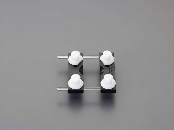 サイズ：75×70×20mm口開き：φ0〜50mmチャック深さ：8mm特殊な形のウォータープルーフ時計を固定するのに最適です。EA519W-11用入数：1STEA519W-12楽天 HD店　