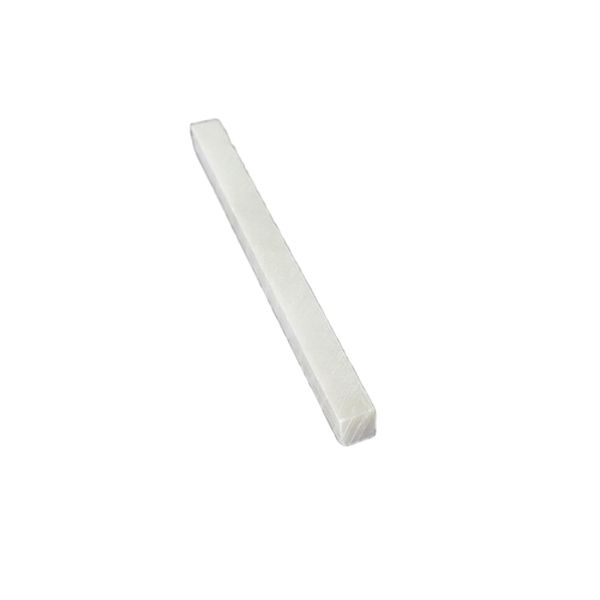 サイズ(W×D×H)mm：5×5×80重量(g)：5.5材質：滑石色：白入数：100本タイプ：両切水に濡れても消えにくいコンクリート、アスファルト、鉄材加工時のマーキングに。EA581ED-11楽天 HD店　