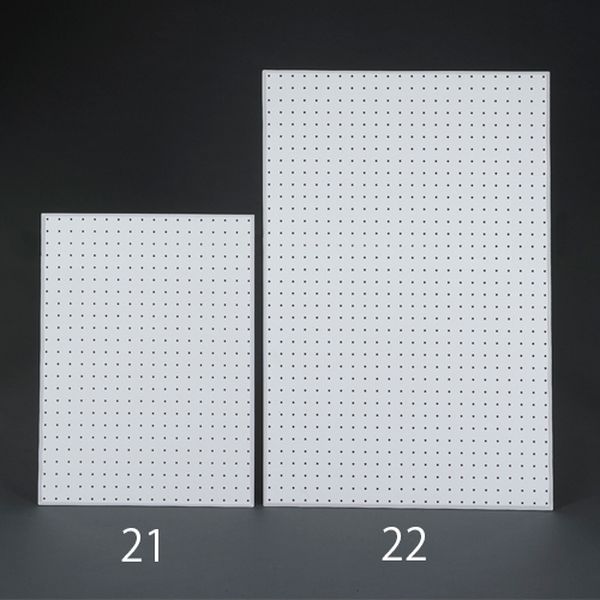 サイズ(mm)：910×605×6.5（T）取付ピッチ：25.4mm取付穴径：φ4.5mm重量(g)：1525材質：本体：MDF（中質繊維板） フレーム：PVCカラー：ホワイトMDF製で、木材特有の反りや乾燥割れなどの癖が少ないです入数：1枚EA661CY-22楽天 HD店　