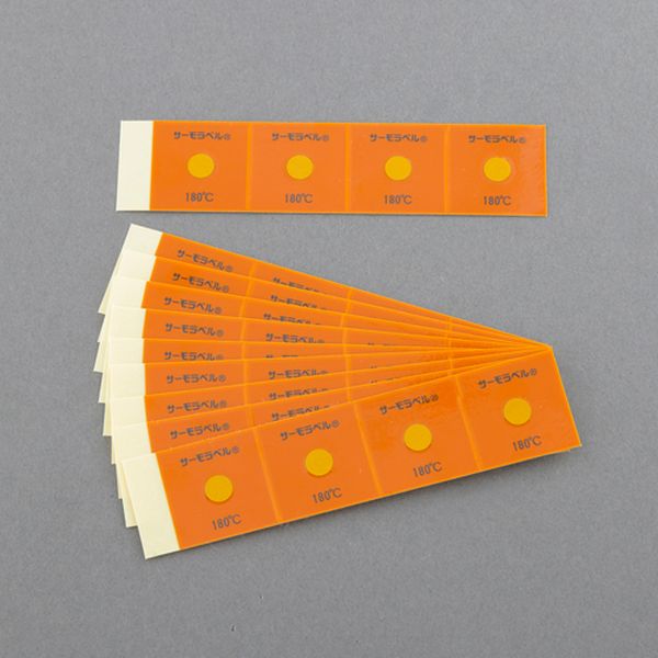 表示温度：180℃サイズ：30×30mm入数：40枚変色前の色：淡黄変色後の色：黒変色精度：±3℃示温エレメント部：φ8mm耐久性に優れており、室内外の発熱・加熱温度管理用として広い分野にわたって活用されています。電力会社や工場の受変電設備・機械設備の発熱点検用として事故の未然防止、保守合理化に利用されています。特定温度でシャープに変色します。一度変色すると、元の色に戻らない不可逆性示温材です。変色する示温エレメントは、精製された安定性のある溶解性顔料の融点を利用したものですから、示温性は正確で、高精度示します。示温エレメントは、耐熱性フィルムで密封されていますので、水、薬品、油や、環境雰囲気の影響を受けません。裏面には耐熱性粘着材が塗布してありますので、裏紙（離型紙）を剥がすだけで、測温部に貼って使用することができます。不可逆性1点タイプ材質：フィルム、示温インキ、紙、接着剤それぞれの設定温度を超えると変色します。000012334598楽天 HD店　