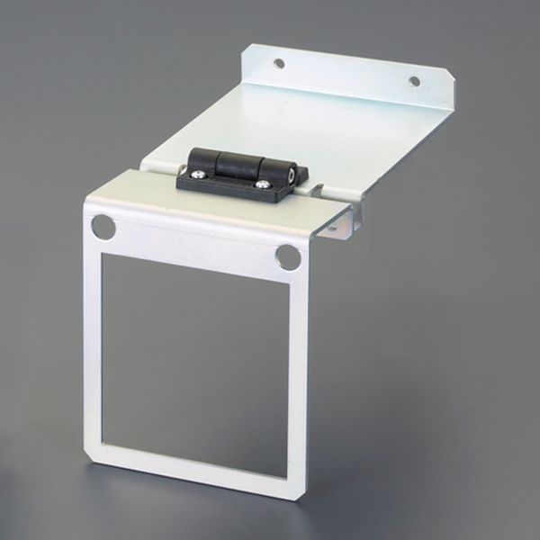 メーカー：篠原電機型番：TCKH-99サイズ：110×175×125mm厚み：2.3mm材質：鋼板規格：DIN96角ねじサイズ：φ5.5mm48/96角のDIN規格機器取付にご利用ください。蝶番により開閉できるため、裏面端子への結線や配線検査時の目視確認等が楽にできます。蝶番はトルクヒンジのため、任意の開き位置で止めて作業することが可能です。据え付け後、ねじを使用して開閉を固定することもできます。(M4ねじは付属しません)入数：1個000012341286楽天 HD店