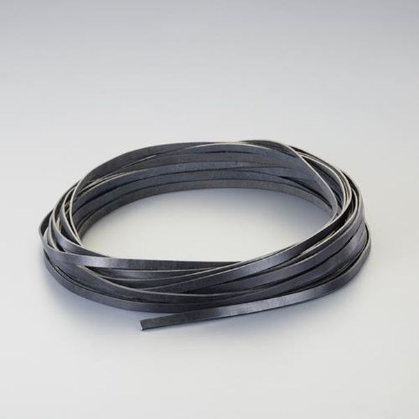●サイズ…8mm×12m●厚み…2mm●カラー…黒●材質…牛革●入数…1本EA911AM-66楽天 HD店　