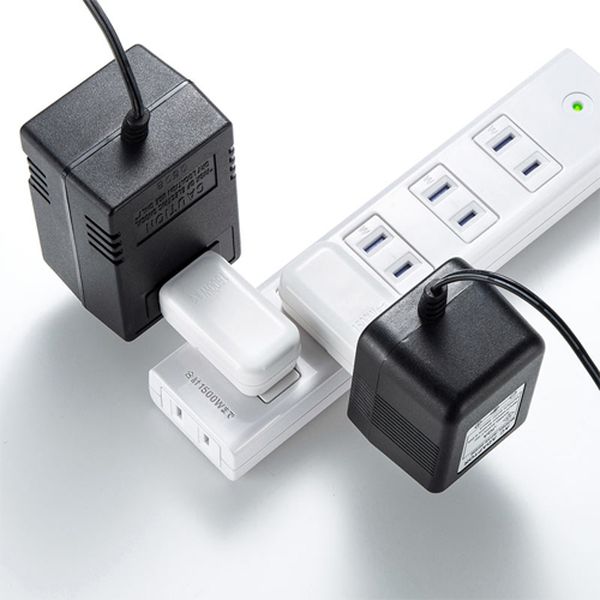 【メーカー在庫あり】 エスコ ESCO 125V/15A コンセントアダプター (2P/ヨコ型) EA940BA-82 HD店