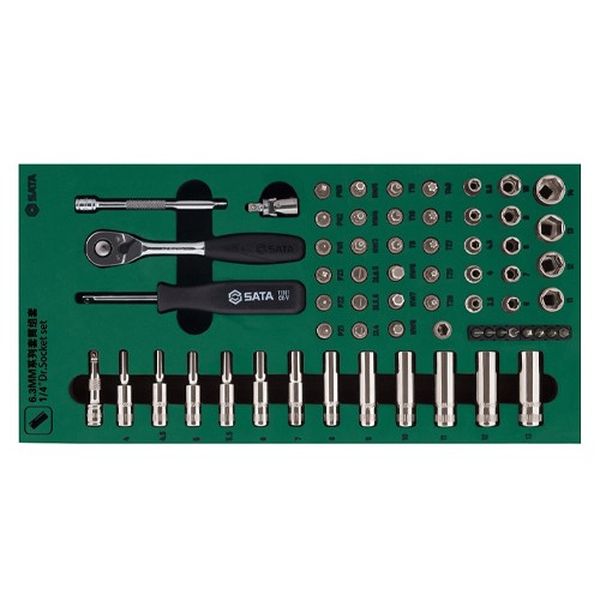 ●入組数…63●差込角…1/4”●ソケット(6角)…3.5mm、4mm、4.5mm、5mm、5.5mm、6mm、7mm、8mm、9mm、10mm、11mm、12mm、13mm、14mm●ディープソケット(6角)…4mm、4.5mm、5mm、5.5mm、6mm、7mm、8mm、9mm、10mm、11mm、12mm、13mm●ビットソケット…(＋)：#1、#2、#3　(−)：4mm、5.5mm、6.5mm　ポジドライブ：#1、#2、#3TORX：T8、T10、T15、T20、T25、T27、T30、T40Hex：3mm、4mm、5mm、6mm、7mm、8mm●ビット（全長：25mm）…(＋)：#0、#1、#2、#3(−)：3mm、4mm、5mm、6mm●ラチェットハンドル…143mm●ドライバーハンドル…150mm●エクステンションバー…50mm、100mm●ユニバーサルジョイント…33.5mm●ビットアダプター…25mm(1/4”hex×1/4”sq)●ケース形状…トレータイプ(375×185×45(H)mm)EA687YA-2A楽天 HD店