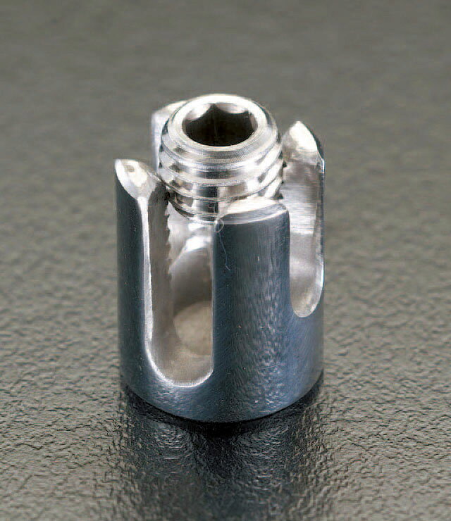 【メーカー在庫あり】 エスコ ESCO 4mm/90° クロスクランプ(ステンレス製) 0000120...