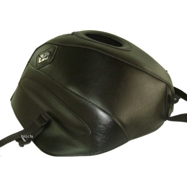 バグスター BAGSTER タンクカバー90年-93年 ホンダ VFR750F※適合型式:RC24/36カラー:ブラック【仕様説明】・ヨーロッパのバイク文化が生んだタンクをカバーするという発想。・幅広いカラーバリエーションで、愛車のイメージチェンジに最適。・タンクの保護はもちろん、専用タンクバッグのベースとして使用可能。・マグネット式と違い、高速走行中にバッグが浮く心配は無し。※画像はタンクカバーのイメージです。※仕様変更によりバックルの色が写真と異なる場合がございます。1173B楽天 JP店