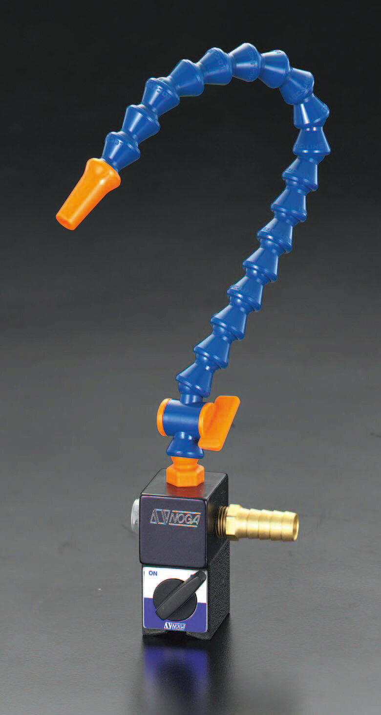 ●吸着力:32kgf●使用液圧力:0.2-0.34MPa●接続口:1/4"NPT●スプレーユニット全長:320mm●先端ノズル径:1/4"、1/8"、1/16"(各1個付)●マグネット+マニホールドサイズ:41×48×58(H)mm●重量:0.46kg切削油、水溶性冷却液等でご使用下さい。000012067401楽天 JP店　