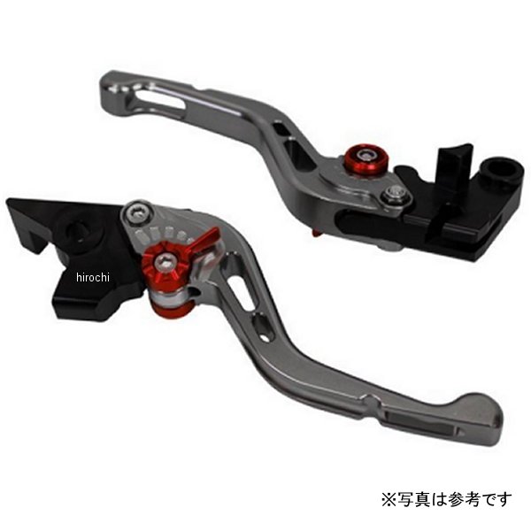 ユーカナヤ U-KANAYA ビレットレバーセット GPタイプ ショート23年以降 ホンダ GB35023年以降 ホンダ GB350S適合型式:8BL-NC59カラー:チタン素材:6061アルミ材セット内容:レバー左右、アタッチメント、アジャスター※ご注文時にアジャスターカラーを備考欄にご指定ください。全8色(ブラック、ゴールド、シルバー、ブルー、レッド、チタン、グリーン、オレンジ)。サイズ:ロング約173mm/ショート約143mm(レバー単体全長)仕様:レバー位置6段階調節、調整幅約30mm (レバー先端部分)※純正のクラッチレバーホルダーカバーが付いている車輌の場合、一部加工または取り外しが必要な場合があります。【特徴】・レバー本体の肉抜きにより軽快なデザイン・アジャスト機構のツマミデザインの変更による操作性の改善・レバーエンド形状の最適化によりバーエンドへの接触を極力おさえる構造高速走行時の空気抵抗を低減する為の穴加工(スリット)が先端部に施されたレバーです。精密なフルマシニング加工により高級感のある仕上がりとなっています。レバー8色×アジャスター8色、合計64種類のカラーバリエーションで愛車のカスタムコーディネートに一役買います。純正のレバーと入れ替えるだけで簡単に装着可能です。車種によっては純正の部品を流用します。純正レバーと比べてレバー位置が手前にくるため力を掛けやすい形状になります。手の小さい方や純正レバーを遠くに感じていた方に特にお勧めです。カチッとしたクリック感の良いワンタッチアジャスターによりレバー位置を近くから遠くまで6段階で調整可能。レバー先端部分で約30mmの調整幅があります。補修部品も細かく設定されているので、破損部品の供給もスムーズです。HO108-042-0606楽天 JP店　