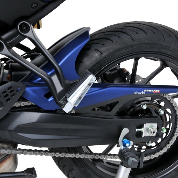 アルマックス ERMAX リアインナーフェンダー20年-24年 ヤマハ MT-07トレーサーカラー:メタリックブルー2024型式:7302Y93-xx取り付け用部品付属正規輸入品【注意事項】※画像は参考となります。実際の色、素材、タイプは表記のものとなりますのでご注意下さい。※海外輸入品の為、納期予定は1-3ヶ月程度となります。予めご了承ください。【ERMAX】フランス製スクリーンで有名なERMAXは、世界中で販売されておりMotoGPやEnduranceSBKなどのレースシーンでも採用され数多くのレースを制しています。欧州の有名、高品質な製品とされています。7302Y93-14楽天 JP店