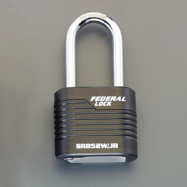 ●幅(mm)…57●ツル径(mm)…7.9●クリアランス(タテ)(mm)…48●クリアランス(ヨコ)(mm)…25●材質…本体：銅ツル：モリブデン●ダイヤル数…4桁●番号変更可能●鍵差し込み部はキャップ付きのため、異物の混入を防ぎます。●防水性能あり●4つのダイヤルで10,000通りの組み合わせが可能●いつでも簡単に暗証番号の変更が可能です。EA983S-77楽天 JP店　