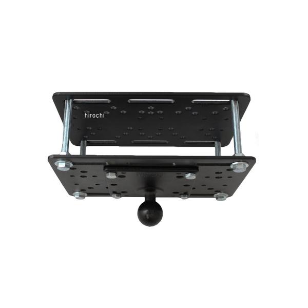 ラムマウント RAM Mounts オーバーヘッドガッドベース フォークリフト用カラー:ブラックサイズ:1.5インチボール重量:3557g素材:粉体塗装スチール、高強度アルミニウム付属品:取付ネジ類、3/8inch-16 x 4inch 亜鉛メッキキャップボルト、3/8inch-16 Zinc 六角ナット、3/8inch 亜鉛ロックワッシャー、3/8inch 亜鉛平ワッシャー、#10-24 ネジ、#10-24 ナイロックナット※この商品はCサイズ(1.5インチボール)規格です。他のボールサイズとの互換性はありません。※取付け時は使用環境、取付け箇所の必要に応じて適宜市販の緩み止め接着剤などを使用して確実に固定してください。※必ず使用用途に合った耐荷重のボールサイズをお選びください。また万が一の脱落防止のため、装着機器には脱落防止用ストラップなどを使用してください。※製造工程上、製品表面の塗膜に一部色ムラや剥がれ、バリが見受けれらる場合がございます。製品の使用・機能的に問題がない場合は補償対象外となります。RAM-335-246楽天 JP店　