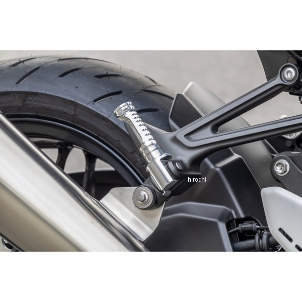 オーヴァー OVER ハイグリップタンデムステップ シルバーカワサキ車汎用カラー：シルバー販売備考：シルバーアルマイト仕上げ※商品画像はイメージです。実際の商品と色や形状が異なる場合がございますのでご注意ください。51-71-04楽天 JP店
