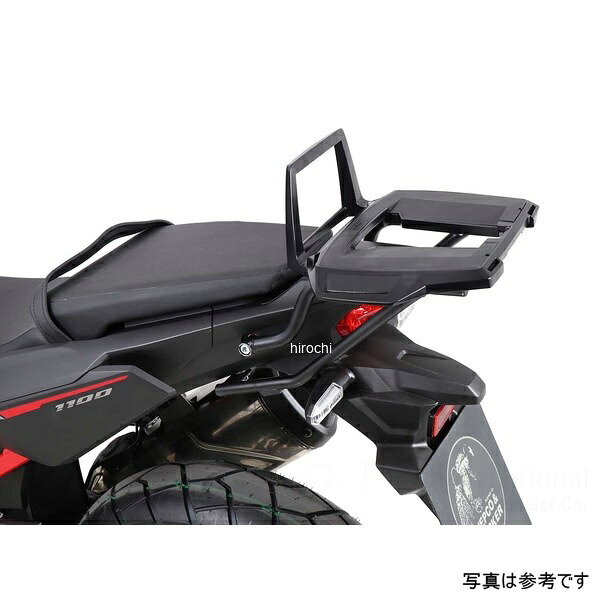 ヘプコアンドベッカー HEPCO&BECKER トップケースホルダー アルラック 19年-21年 CRF1100L Africa Twin19年-21年 ホンダ CRF1100L Africa Twin 純正ラックとの併用不可 純正キャリア非搭載車アフリカツイン CRF1100Lのカスタムパーツアフリカツイン CRF1100L用トップケースキャリア。ツーリングや街乗りでも使いやすく便利なヘプコ&ベッカーのトップケースを搭載する為のベースとなるキャリア。アルミ製で軽く丈夫に造られており、ケースを付けていなくても現代のバイクに違和感なく溶け込むデザインです。2種類のホルダーをラインナップ。ヘプコ&ベッカーのトップケースを安全に取り付けるための位置決めガイド(垂直に立っている部分)が、折りたたみタイプと固定タイプの2種類をラインナップ。お客様の使用スタイルによってお選びいただけます。折りたたみタイプ Easy rack / イージーラック位置決めガイドが折りたたみ式のため、簡単にフラットな簡易キャリアとなります。トップケースを必要としないような、ちょっとした荷物を載せる場合に便利です。固定タイプ Alu rack / アルラック位置決めガイドがボルトで固定されたタイプ。取り外せばフラットな簡易キャリアとなります。ケースを取り付けたまま使用することが多い場合にお勧め。リーズナブルな価格も魅力。その他、付属の取付用フレームなどは共通です。高耐久パウダー塗装仕上げ。※写真のEasylackは位置決めガイドを折りたたんだ状態、Alurackは位置決めガイドを取り付けた状態です。※オプションに取り付け強度を飛躍的に向上させる補助ステー 品番 : 4210-994-0001があります。652-9521-0101楽天 JP店