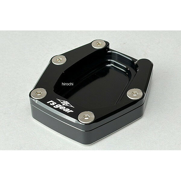 アールズギア rs gear スタンドハイトブラケットTYPE2 K1600GT/GTL/GTLエクスクルーシブ 16年-21年、22年-24年、25年- BMW K1600GT ブラック16年-21年、22年-24年、25年- BMW K1600GT16年-21年、22年-24年、25年- BMW K1600GTL14年-16年 BMW K1600GTL エクスクルーシブカラー：ブラックいまやBMWの定番アイテムになったスタンドハイトブラケットです。ドイツと日本では一般道の通行帯が左右逆になります。従って、路肩の傾斜がドイツと日本では反対になります。日本の道路においてサイドスタンドで駐車した場合に左側に大きく傾いてしまうのを減少させるBMWライダーの必須アイテムです。高さはノーマル比で約約9mmアップ、面積は約1.8倍を確保しています。適合車両：K1600GTL('16〜'21)('22〜'24)('25〜)、K1600GTL エクスクルーシブ('14~'16)、K1600GT('16〜'21)('22〜'24)('25〜)注意事項※K1600GTL('11〜'15)、K1600GT('12〜'15)、K1600GTL エクスクルーシブ('14〜'15)、K1600B(Bagger)('17〜)、K1600GrandAmerica('18〜)取付不可※年式によっては数種類のSTDサイドスタンドプレートの形状が混在しているため、必ず形状、サイズをご確認ください。(形状、サイズはサイドスタンドプレート比較図をご確認ください) 素材・仕様：ジュラルミン・ブラックアルマイト・レーザーロゴスペック：高さ約9mmアップ/面積約1.8倍※商品画像は参考です。実際の商品と色や形状が異なる場合がございますのでご注意ください。BB12-SB03楽天 JP店