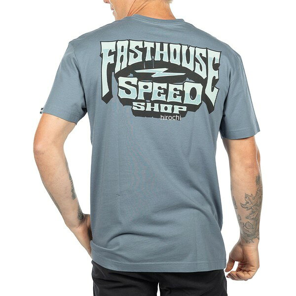 ファストハウス FASTHOUSE Tシャツ L レコード デニムサイズ：Lカラー：デニムFASTHOUSEらしいグラフィックをあしらった、シンプルで着回しやすいTシャツ軽量な100％リングスパンコットンを使用し、FASTHOUSEならではのアスレチックフィットを採用。プレウォッシュ加工により、柔らかな着心地と縮みにくさを実現。・コーマ糸を使用した100％リングスパンコットン・柔らかく軽量な4.3oz生地・クルーネック仕様のアスレチックフィット・スクリーンプリントグラフィック・左袖に織りネームラベル配置・プレウォッシュ加工による快適な着心地と縮みの軽減※画像はイメージです。他車種・他カラーを含みます。100100-30-10楽天 JP店