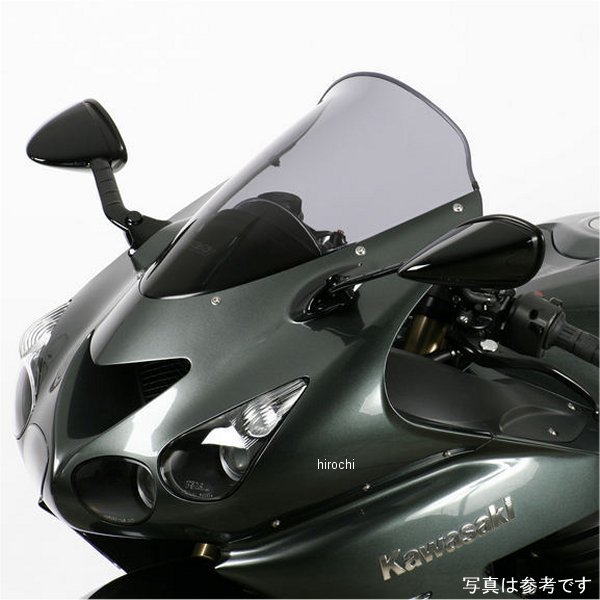 エムアールエー MRA スクリーン スポイラー06年-22年 ZX-14R06年-22年 ZZR1400サイズ:幅380mm×長さ430mmカラー:クリア素材:アクリル入り数/付属品内容:スクリーンモールグラデーション有りMRAスクリーンスポイラーは全体的にフラットな仕上げ、それでいてスポーティーな雰囲気を表現。スクリーンエンドの小さく跳ね上がったスポイラーが正面から来た空気を上部へ送り、体への抵抗を軽減します。ツアラーからスーパースポーツバイクまで、幅広いジャンルの車種にマッチします。4547424865731楽天 JP店　