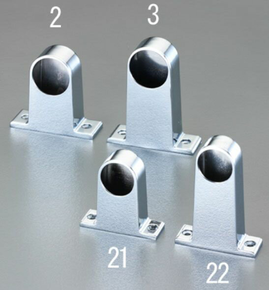 材質：亜鉛ダイカスト仕上：クロムメッキ取付穴径：3.8mmプレートサイズ：60X21mmパイプ外径：25mm全高：81mm付属品：皿木ねじ止め(エンド)用000012217967　