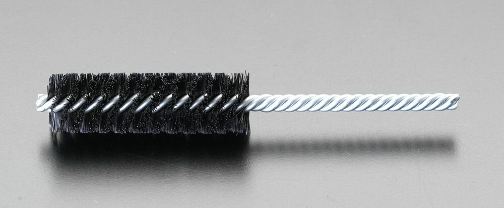 ●ブラシ材質…ナイロン●全長…127mm●軸径…5.3mm●ブラシ径…16mm●ブラシ長…51mmダブルねじり、ダブルステム型研磨作業やクリーニング等に000012075072楽天 JP店　