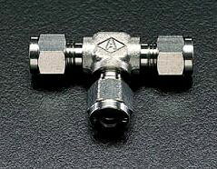 ●材質:SUS316●使用温度:-196-600°C●適用パイプ外径:6mm樹脂製チューブ使用時は、インサートリングが別途必要となります。000012050504　