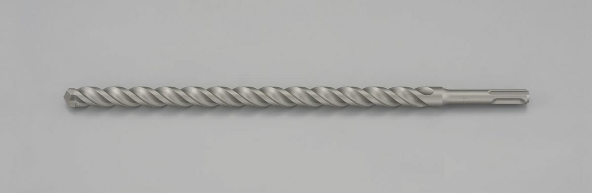 ●用途…コンクリート、ブロック、モルタル、石材、デッキプレート+コンクリート等への穴あけ作業に。●シャンク形状…SDSプラスシャンク●刃先径…13.0mm●全長…316mm●有効長…250mm穿孔による引っかかりや衝撃が少なく、安定した穿孔が可能真円に近い穴あけが可能000012212423　