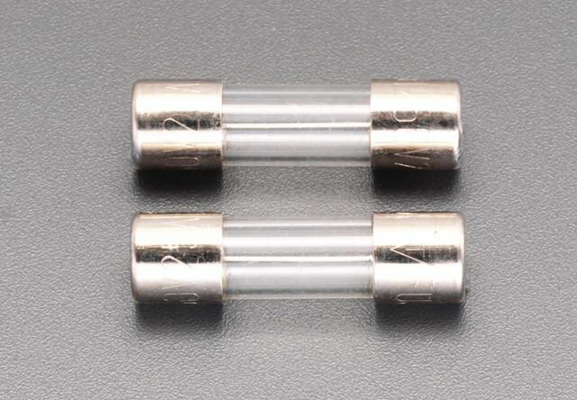 �ڥ᡼�����߸ˤ���� ������ ESCO 250Vx3.0A/��10.3mm �ɥҥ塼��(2��) 000012088620 JPŹ