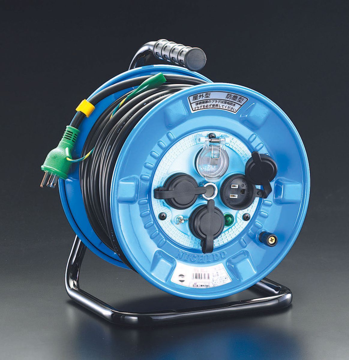 【メーカー在庫あり】 エスコ ESCO AC100V/22A/30m 電工ドラム 防雨型/ブレーカー付 000012069338 JP店