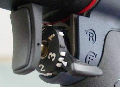 �ڥ᡼�����߸ˤ���� ������(ESCO) 1/2