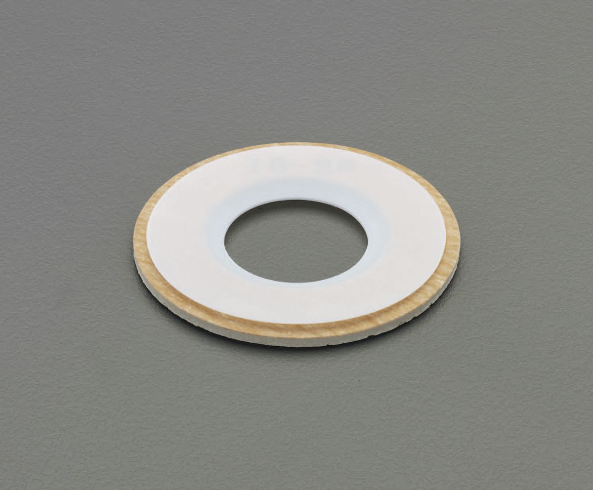 ●厚み:2.8mm●使用温度範囲:-30-150°C●呼び径:10A内フランジパッキンJIS管フランジ用JIS10K内径側及びシール面がPTFEの膜で完全に覆われている為、流体の汚染がなく、また耐薬品性・耐溶剤性に優れている為、ファインケミカル、石油化学、医薬、食品工業、一般工業と幅広い用途に使用されています。000012206104　