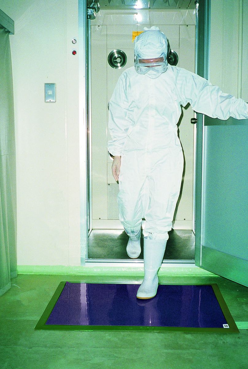 【メーカー在庫あり】 エスコ ESCO 0.6x0.9m/3.5mm 強粘着マットシート 60枚シート 000012083819 JP店