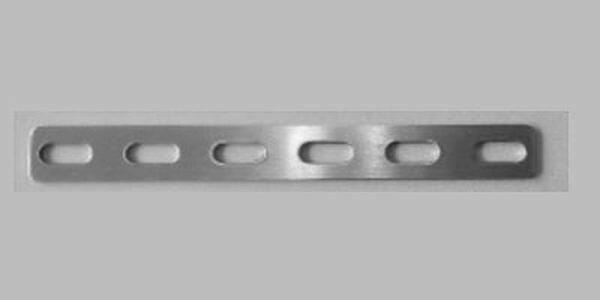 材質：ステンレス(SUS304)サイズ：全長：145mm、幅：16mm、厚み：2mm長穴数：6長穴サイズ：5.5×10mm両面ヘアーライン仕上げEA951E-45楽天 JP店　