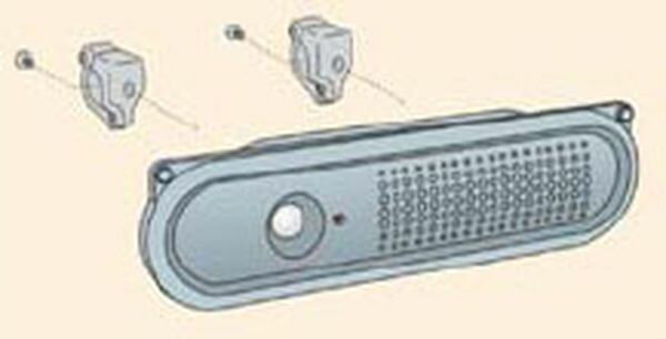 仕様：<音声案内機＋φ48.6mm用単管取付専用クランプセット>使用場所：屋内・屋外(乾電池使用時)防水性能：防雨構造電源：単3アルカリ乾電池×4本(別売)、又はAC100Vに専用アダプター(EA864CG-30)(別売)電池寿命：連続使用時間1200時間サイズ：100×340×45mm(背面突起除く)重量：600g(乾電池除く)動作温度範囲：-10℃〜40℃保存温度範囲：-10〜50℃検知方式：受動型赤外線検出方式検知エリア：約50°(約3m)音量：ボリューム可変式(最小0〜最大80dB(1m前方))録音方式：本体内蔵マイク/ライン入力録音時間：最大10秒間本体材質：ABS樹脂：<単管取付専用クランプ>適用単管：φ48.6mm材質：鉄（クロメートメッキ）付属品：固定用ボルト（M10×12）：2本人が近づくと赤外線センサーが検知し、メッセージを伝えます。必要なメッセージをその場で自由に録音して再生できます。マイクを内蔵しているので直接録音が可能です。EA864CG-3楽天 JP店　