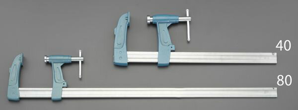 ボールベアリング機能内蔵で、スムーズな締め付けが可能です材質：本体：スチール ジョー：鋳鉄口の開き：0〜400mm口の深さ：125mm締付能力：1224kgf000012288807楽天 JP店