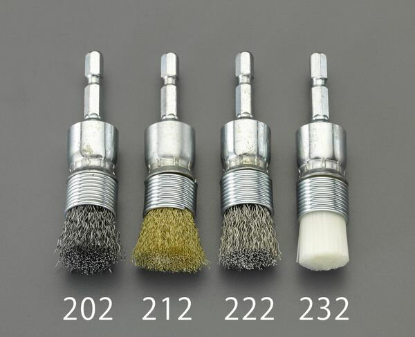 軸径：1/4”（6.35mm）材質：スチールブラシサイズ：外径：15mm 線径：0.3mm 毛丈：30mm最大回転数：18，000rpm000012291987楽天 JP店　