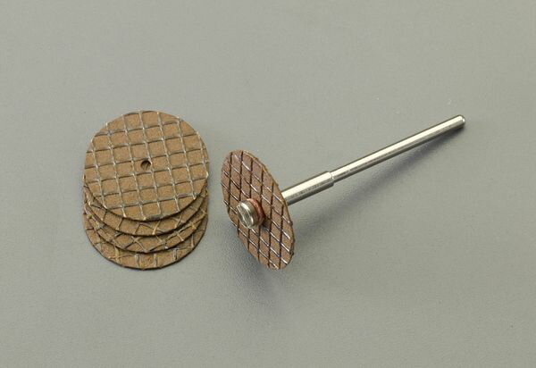 軸径：2.35mm粒度：#100直径：22mm幅：0.85mm最大回転数：20，000rpm入数：5枚000012292118楽天 JP店