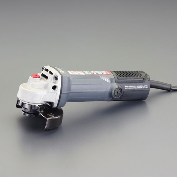 メーカー：京セラ型番：AG1061HS電源：100V定格電流：7.7A消費電力：750W最大出力：980W砥石径：φ100×穴径15mm握り径：56mm回転数：9500rpm絶縁方式：二重絶縁サイズ：263×117×88(H)mm重量：1.6kgコード長：2.5m付属品：カニ目スパナ用途：鉄研削（バリ取り、面取り、開先、ビード処理、さび落とし）、鋼管の切断、コンクリート・亙の切断ブレーキ付軽くて、しっかり握れるコンパクトボディで、狭い箇所にも入りやすい丸形スリムギアヘッドは、砥石が磨耗した時でも、角が邪魔にならず、砥石をより長く使える鉄粉の侵入を防ぐメッシュフィルタ付の防塵フィルタ優れた防塵性能、コンクリートの切断でも粉塵が侵入しにくいラビリンス構造スピンドル径：M10×1.5スピンドルロック付砥石別売砥石カバー付入数：1台EA809BB-1E楽天 JP店　