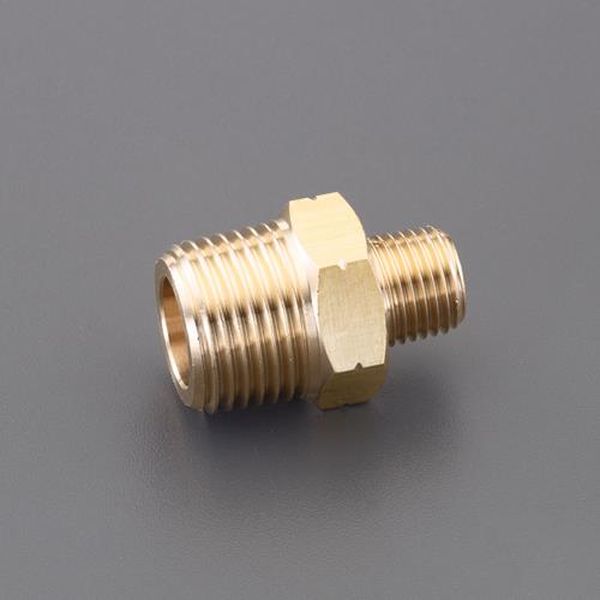 ●ねじ径(R)…1/4”(PT)×1/2”(PT)●材質…C3604(cd75ppm以下)●使用圧力…6.9MPa以下●使用温度…-50℃〜150℃●内径(mm)…8・13●六角対辺(mm)…22●全長(mm)…34●重量(g)…50●RoHS指令相当品●サイズ違いの六角ニップルです。●内ネジと内ネジのサイズが異なる配管の接続に使用します。●六角がついているためスパナ掛けも容易で、しっかりと配管することが出来ます。EA141AD-114楽天 JP店　