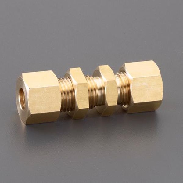●銅管外径…9.53mm(3/8”)●使用温度範囲…−50〜150℃●使用流体…空気・水・油●使用圧力…3.45MPa以下●重量(g)…113●六角対辺(mm)…17●ナット六角対辺(mm)…21●ロックナット六角対辺(mm)…19●(約)全長(mm)…59●材質…真鍮（C3604BD）●壁、またはパネルを隔てた銅管を接続するためのリングジョイントです。●専用工具を使わずに接続が可能です。●両口ロックナット付画像はEA426AS-3です。EA426AS-4楽天 JP店