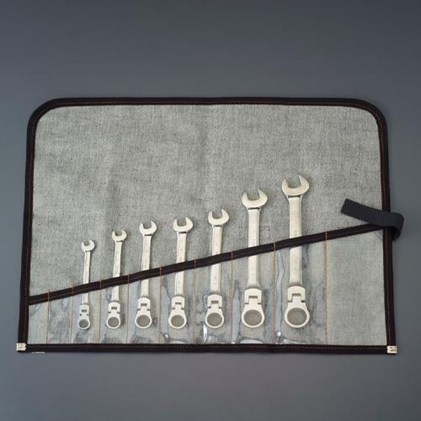 【メーカー在庫あり】 エスコ ESCO 7本組 ラチェット片目片口スパナ（首振型） EA684RC-2 JP店