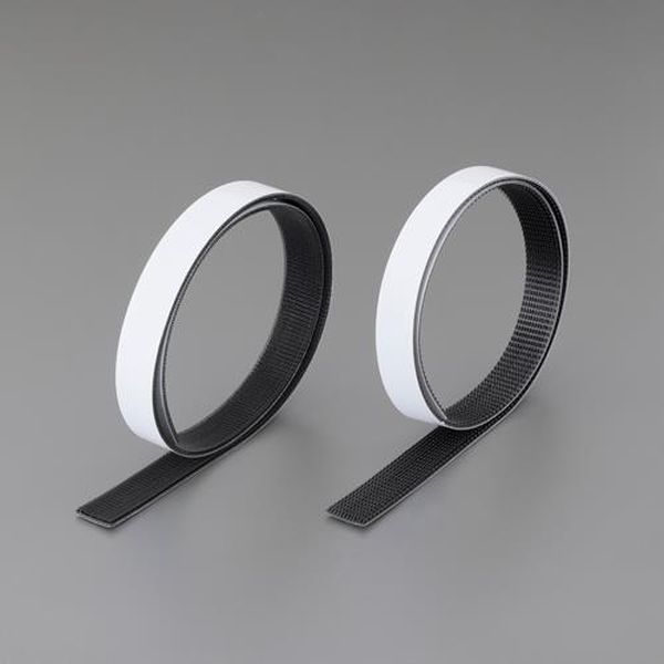 ●サイズ…25mm×1m(400ステム、170ステム各1m)●材質…基材：ポリオレフィン樹脂、粘着材：ポリエチレンフォーム系●厚み…1枚：3.5mm、かみ合わせたとき：5.5mm●裏面に感圧型粘着テープがついていますので、上から圧力をかけるだけで取り付けができます。●きのこ状のステムが素早く確実にかみ合い、高強度が得られます。●入数は2本、1組入りです。※400ステム/170ステムの1組入EA944MA-100A楽天 JP店　