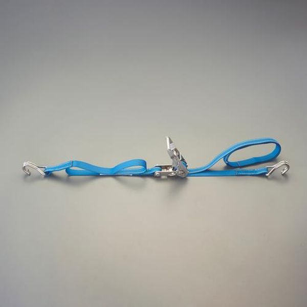 ●シリーズ…ベルタイト●使用荷重…254kg●ベルト長…固定側：1m、調整側：3m●ベルト（幅×厚み）…25×1.7mm●フック内径…23mm●材質…ベルト：リサイクルポリエステル糸バックル：ステンレス●破断荷重…10kN●ラチェットバックルは、固定したい荷物に装着し、ラチェットレバーを反復運動させることで強く締め付けることができます。●しっかりと荷物を固定したい場合に最適です。●楽々締め付け。ステンレスで出来ているため、サビに強く、劣化しにくい製品です。●ベルトの「シグナルライン」（黄色線）がすり切れる又は目立った切り傷、すり傷、引っ掛け傷等が認められたら、新しいものと取り替えてください。●玉掛け厳禁●角張ったものや出っ張りのある吊荷には、必ず当てものをしてください。EA982SF-4A楽天 JP店